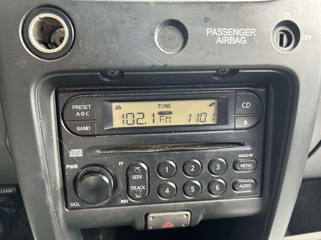 Used 2004 Nissan Frontier Truck