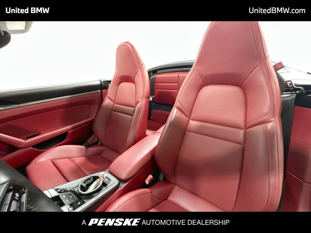 Thumbnail: 2022 Porsche 911 - 13
