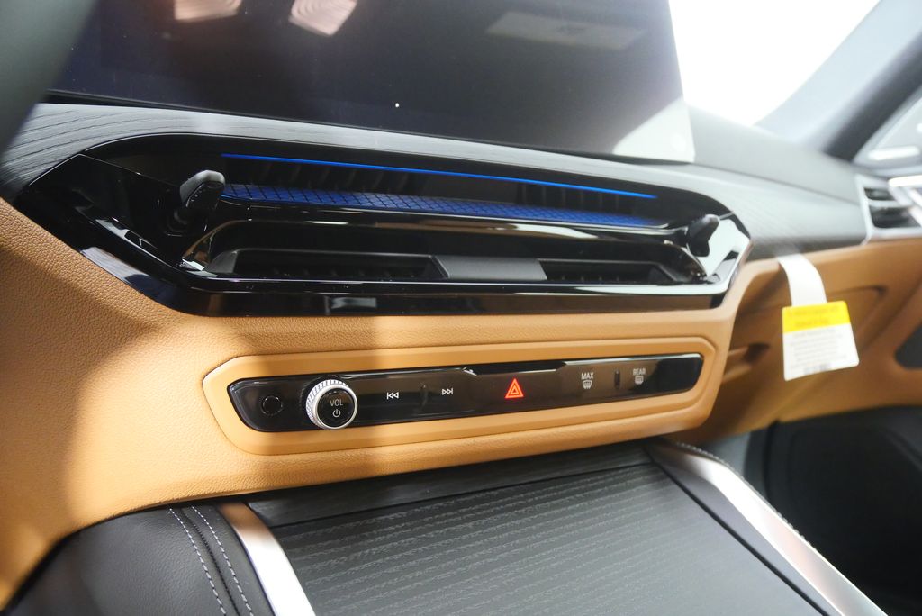 Thumbnail: 2026 BMW i4 - 22