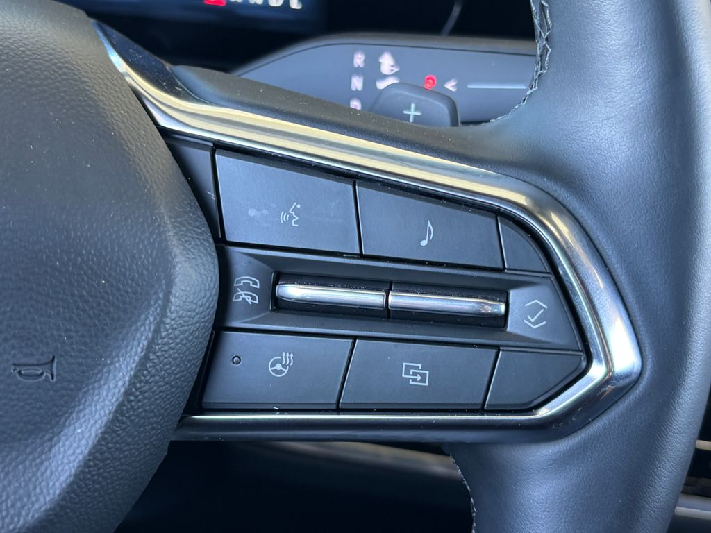 Thumbnail: 2026 Chevrolet Equinox - 12
