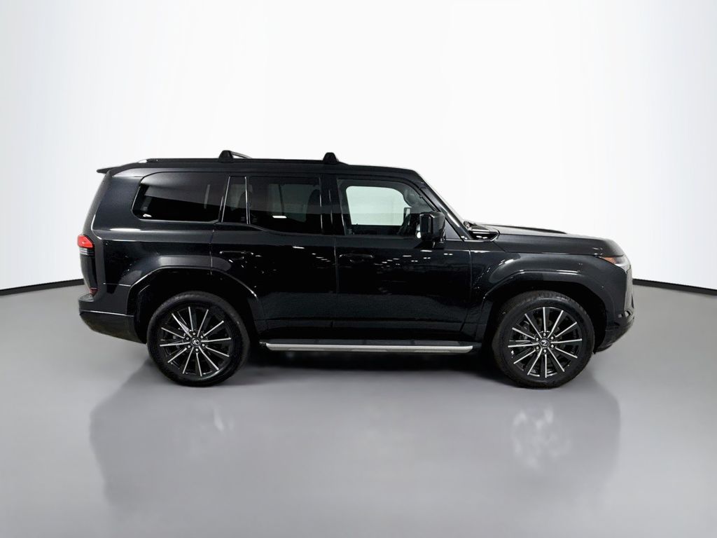 Thumbnail: 2024 Lexus GX - 4