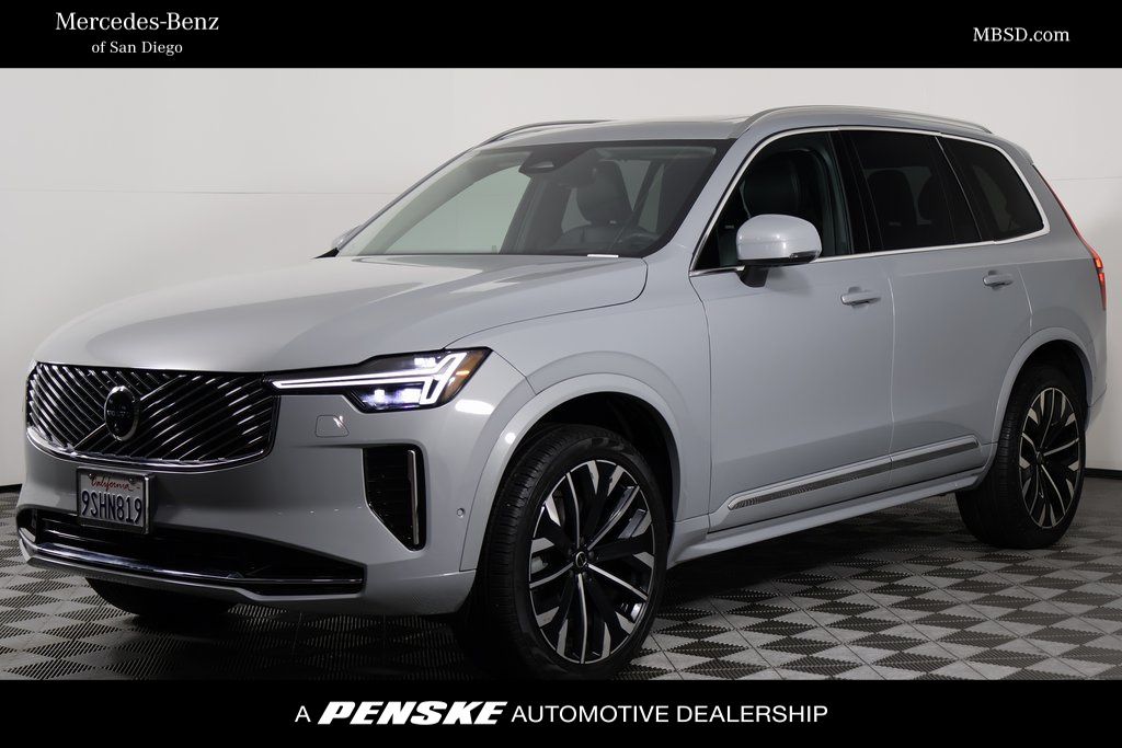 2025 Volvo XC90 B6 Ultra Bright Theme 6-Passenger AWD