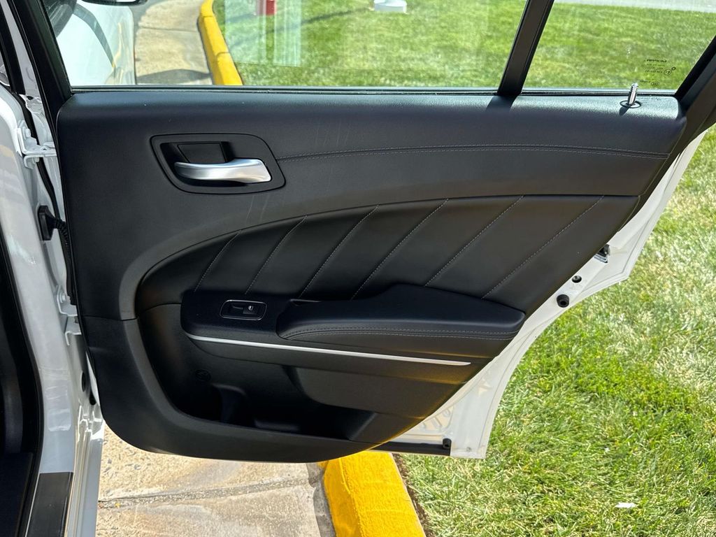 Thumbnail: 2019 Dodge Charger - 22