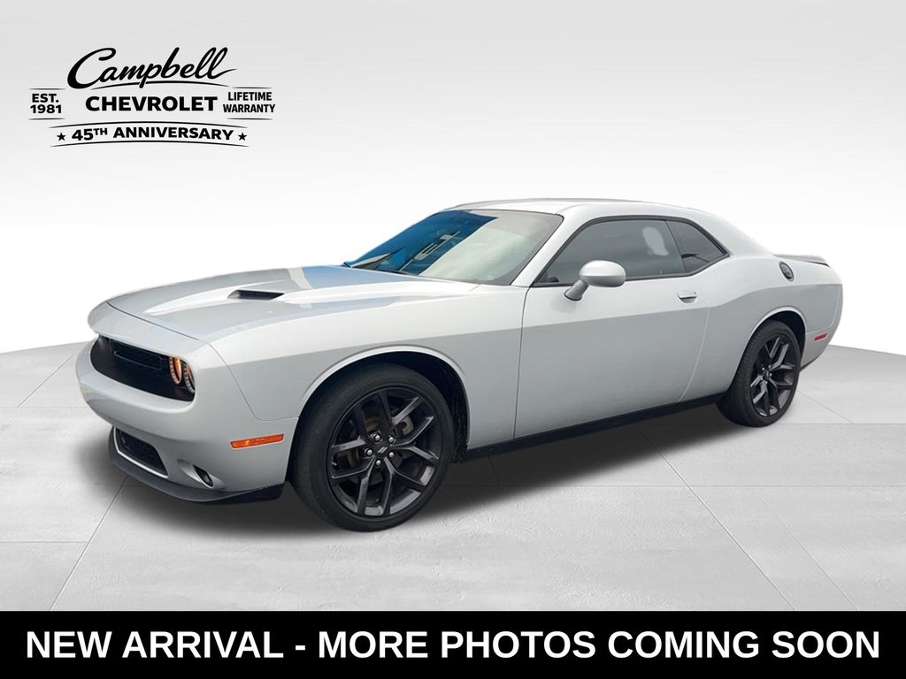 Triple Nickel Clearcoat 2023 Dodge Challenger SXT RWD Coupe Rear-Wheel Drive 8-Speed Automatic