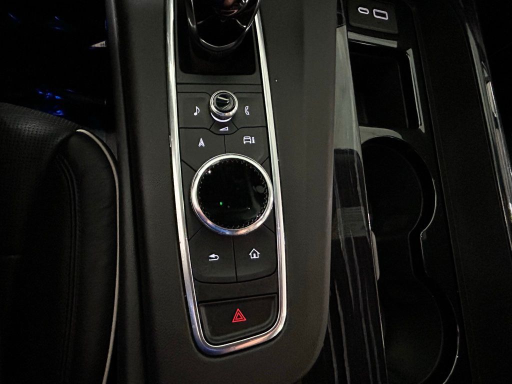 Used 2022 Crystal White Tricoat Cadillac Sport image 37