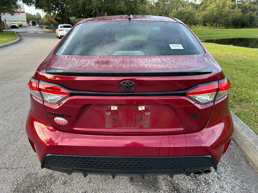 Thumbnail: 2022 Toyota Corolla - 4