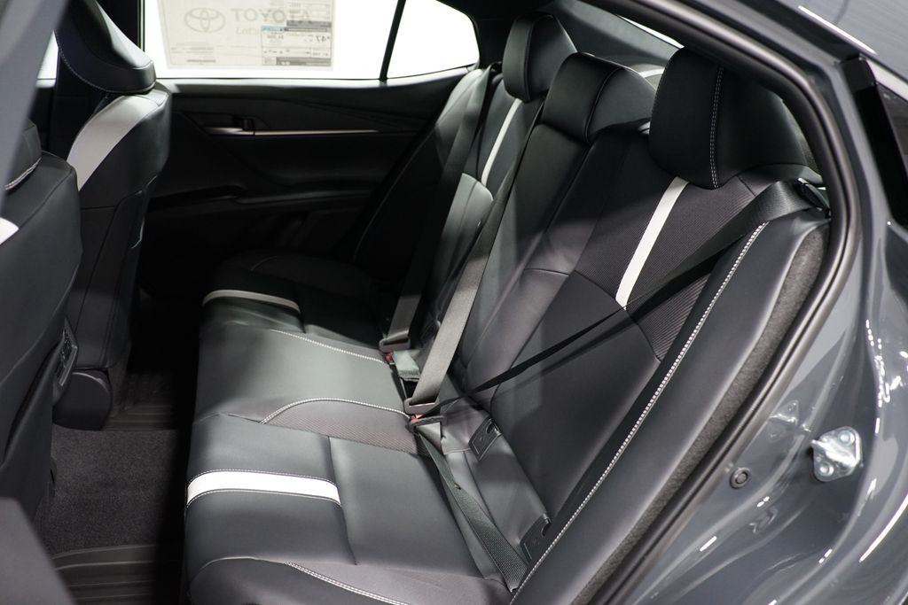 Thumbnail: 2025 Toyota Camry - 30