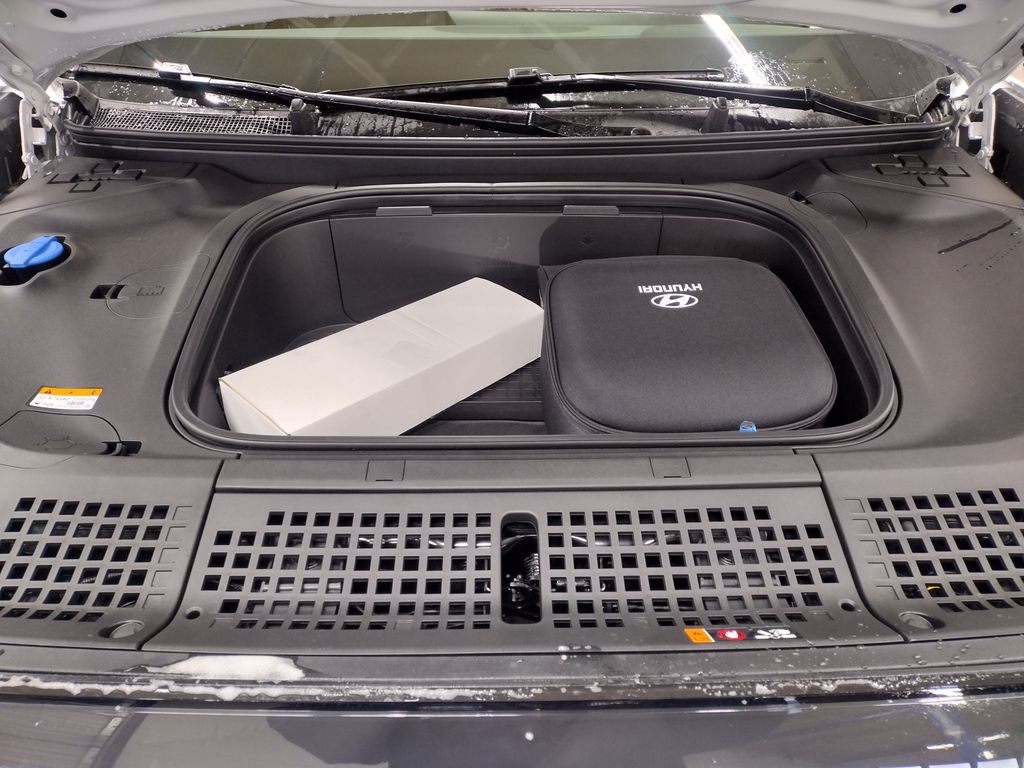 2026 Hyundai IONIQ 9 SE