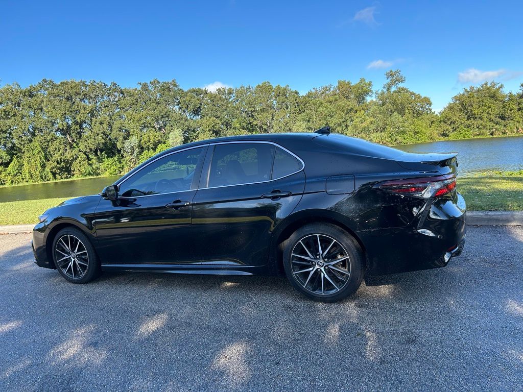 Thumbnail: 2024 Toyota Camry - 3