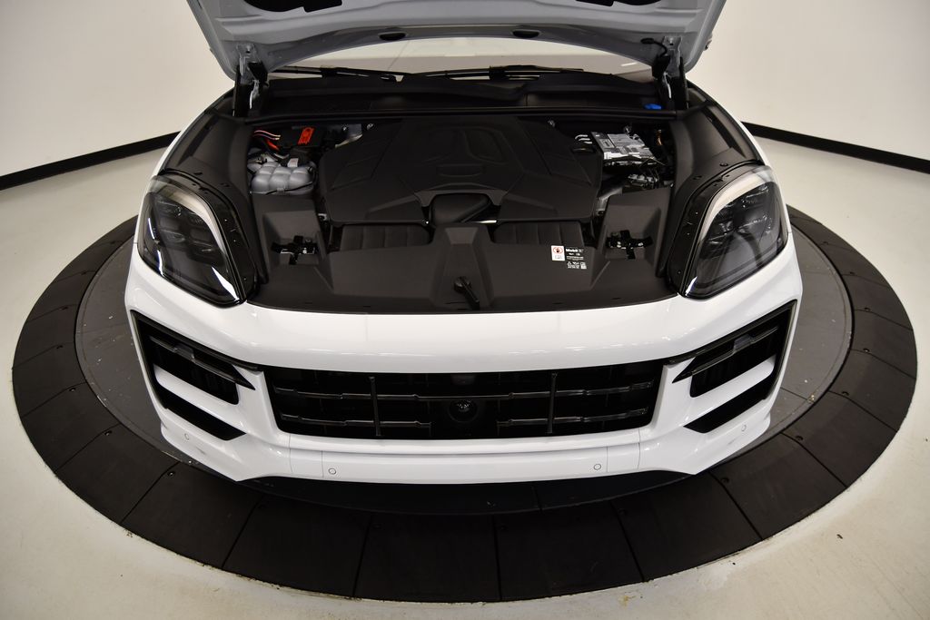 2024 Porsche   15