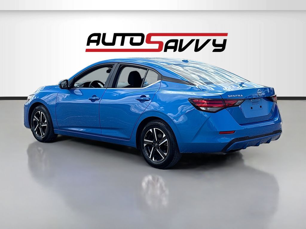 Used 2025 Blue Nissan SV image 5