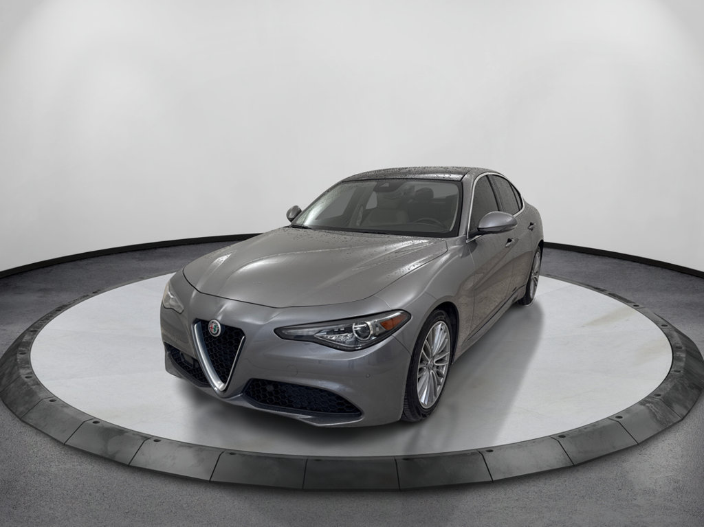 Stromboli Gray Metallic 2019 Alfa Romeo Giulia Sedan Rear-Wheel Drive 8-Speed Automatic
