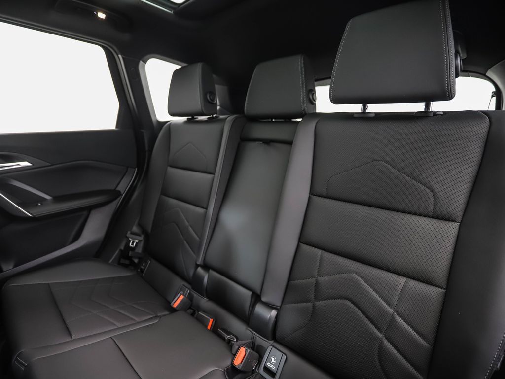 Thumbnail: 2026 BMW X1 - 23