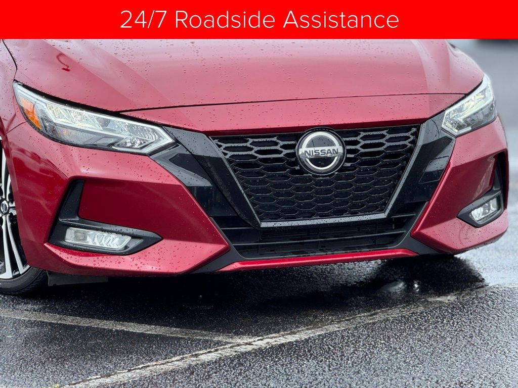 2020 Nissan Sentra SR photo 3