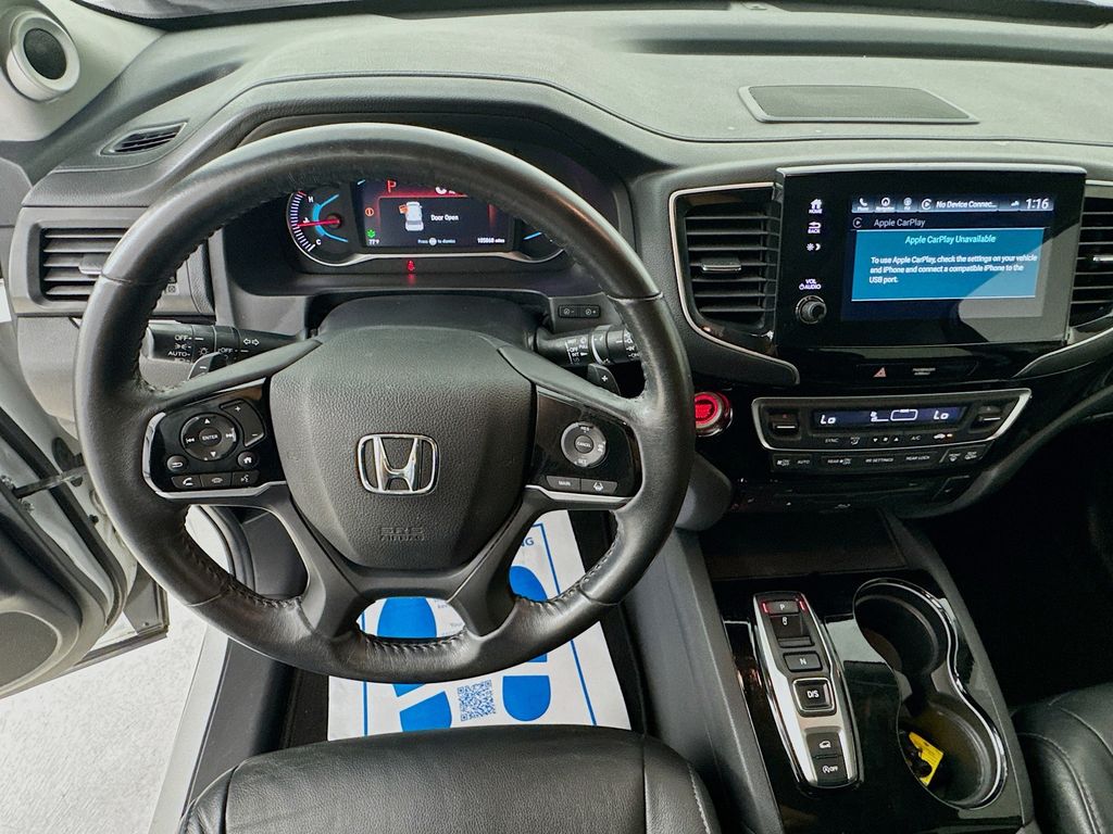 Used Car 2020 Honda Pilot  Touring For Sale Under $25,000 In Austin, Texas