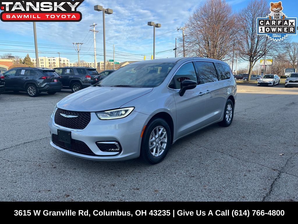 2026 Chrysler Pacifica Select FWD