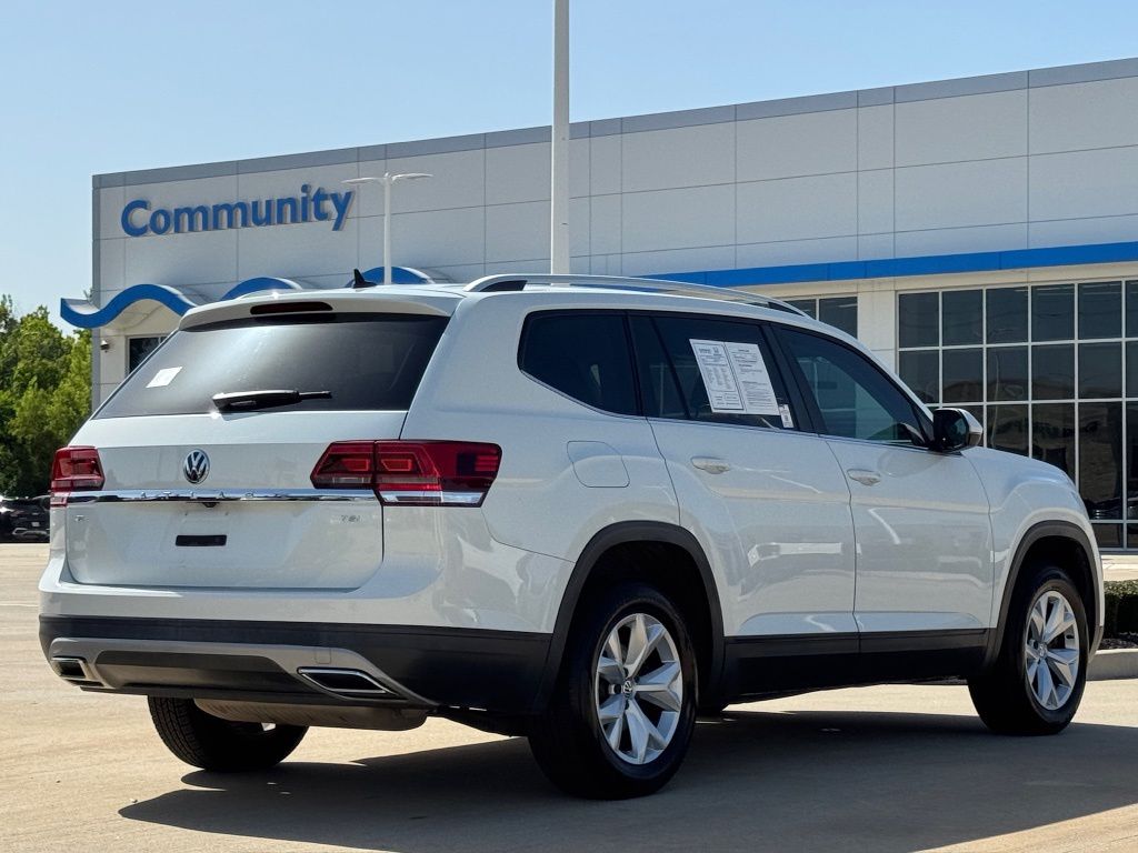 2018 Volkswagen Atlas 2.0T SE  at Royal Nissan