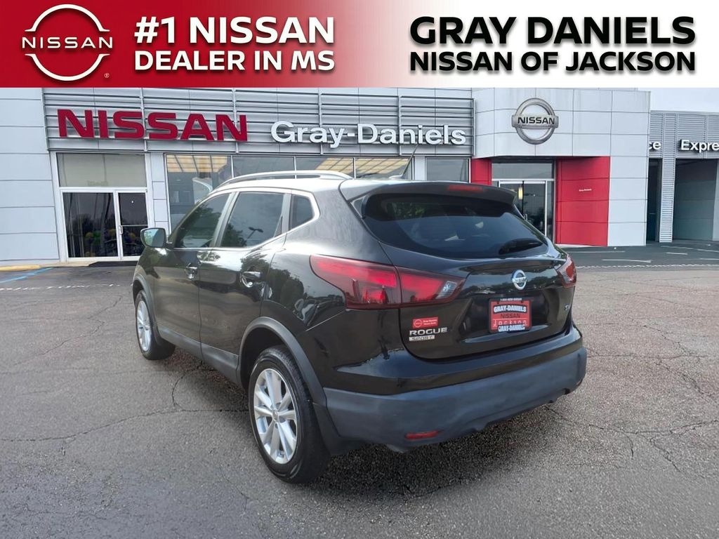 Used 2017 Nissan Rogue Sport SUV