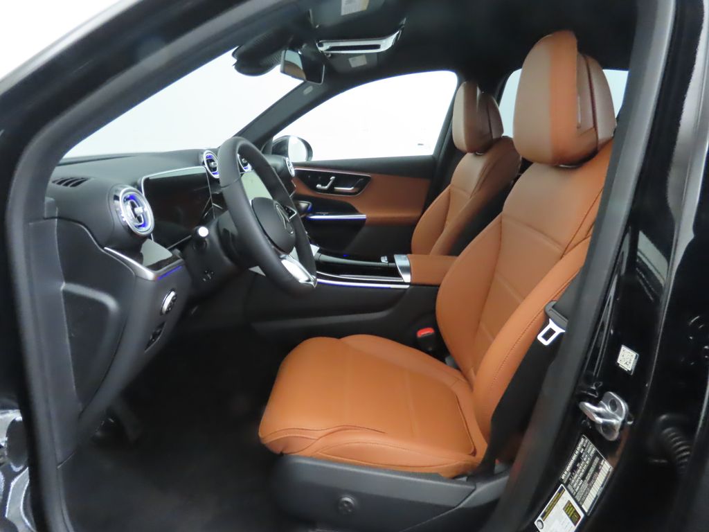 Thumbnail: 2026 Mercedes-Benz GLC - 20