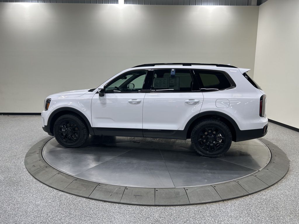 used 2025 Kia Telluride car, priced at $50,262