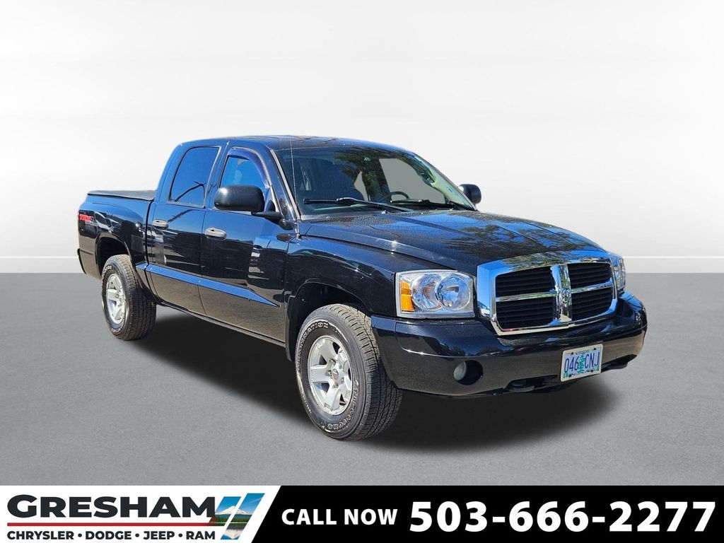 Black 2006 Dodge Dakota Pickup Truck Four-Wheel Drive 5-Speed Automatic