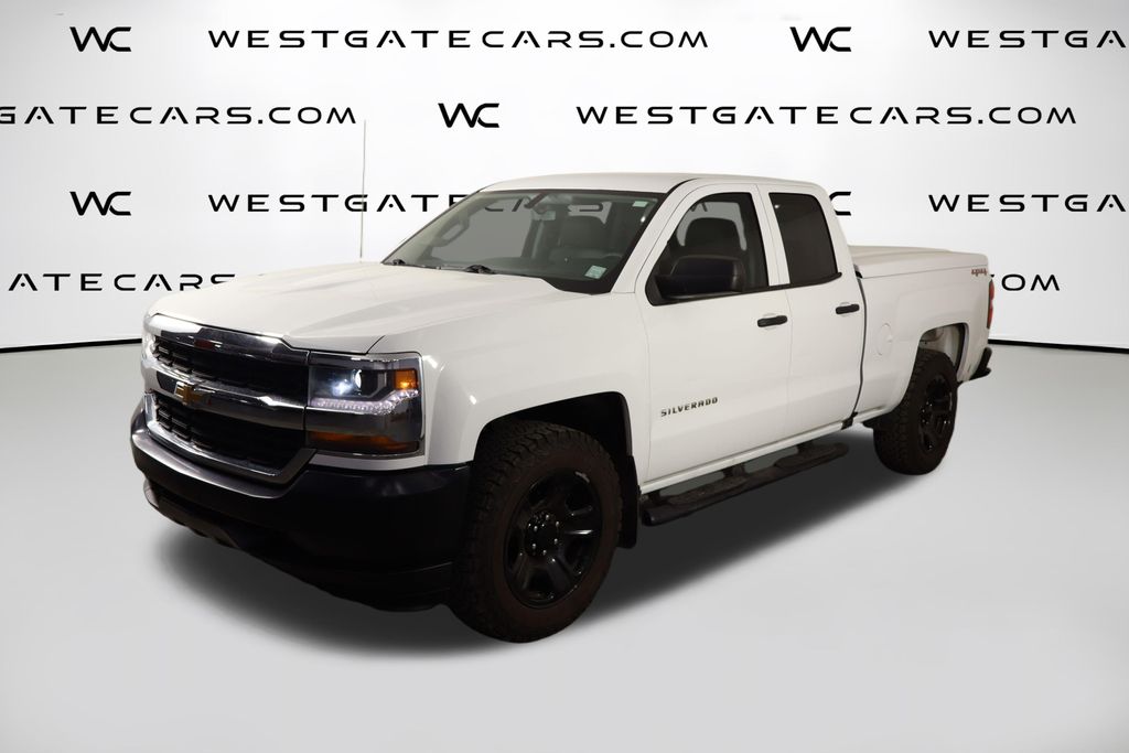 Summit White 2017 Chevrolet Silverado 1500 Pickup Truck Four-Wheel Drive 6-Speed Automatic Overdrive