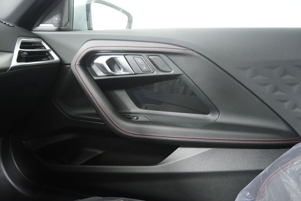 Thumbnail: 2026 BMW 2 Series - 20