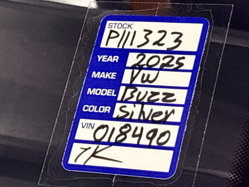 2025 Volkswagen ID. Buzz Pro S