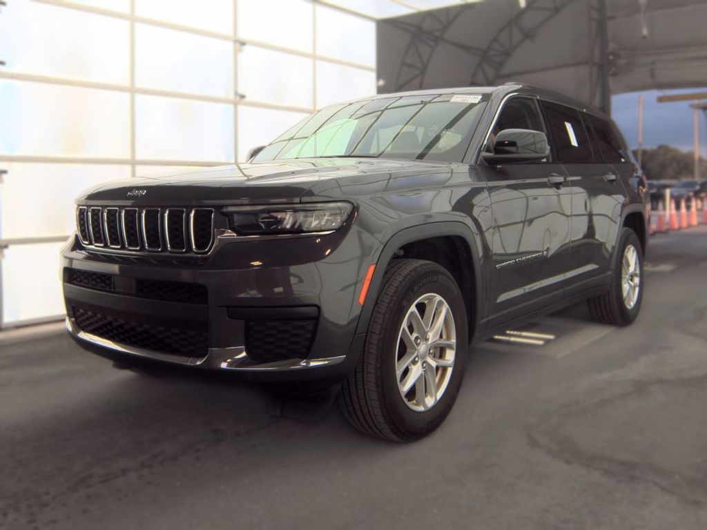 2023 Jeep Grand Cherokee L Laredo