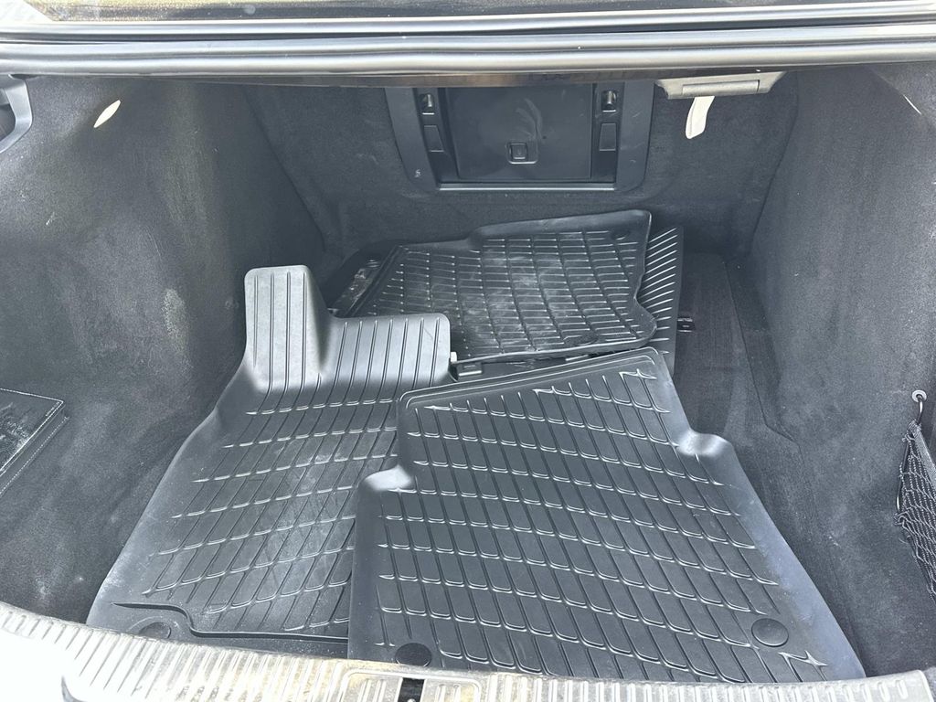 Thumbnail: 2022 Mercedes-Benz S-Class - 24