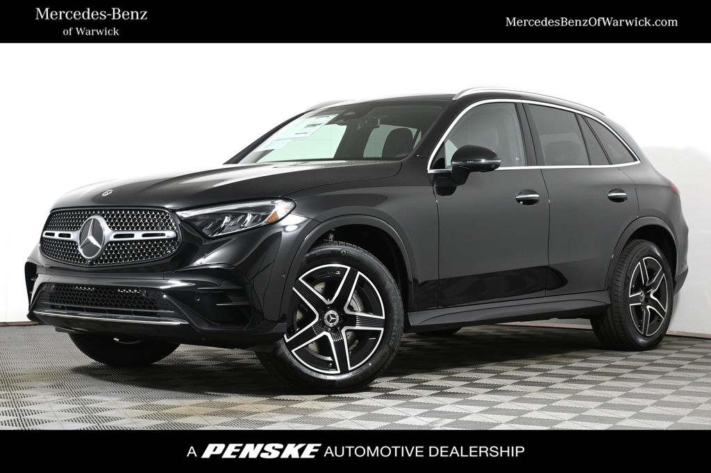 2025 Mercedes-Benz GLC 300 -
                Warwick, RI