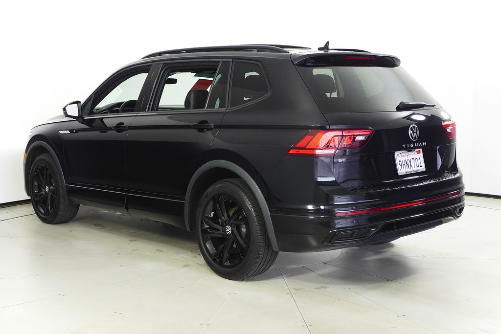 Thumbnail: 2023 Volkswagen Tiguan - 9