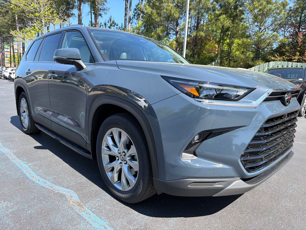 White (Cloud) 2026 Toyota Grand Highlander Limited FWD SUV / Crossover Front-Wheel Drive 8-Speed Automatic