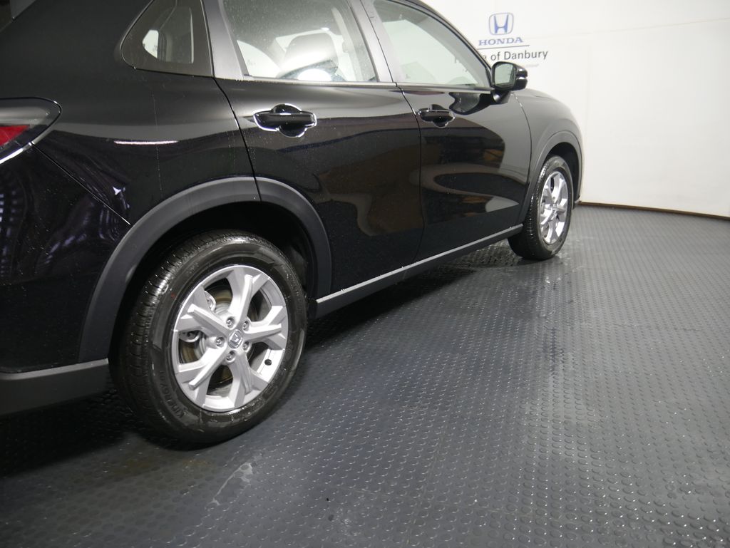 Thumbnail: 2026 Honda HR-V - 5
