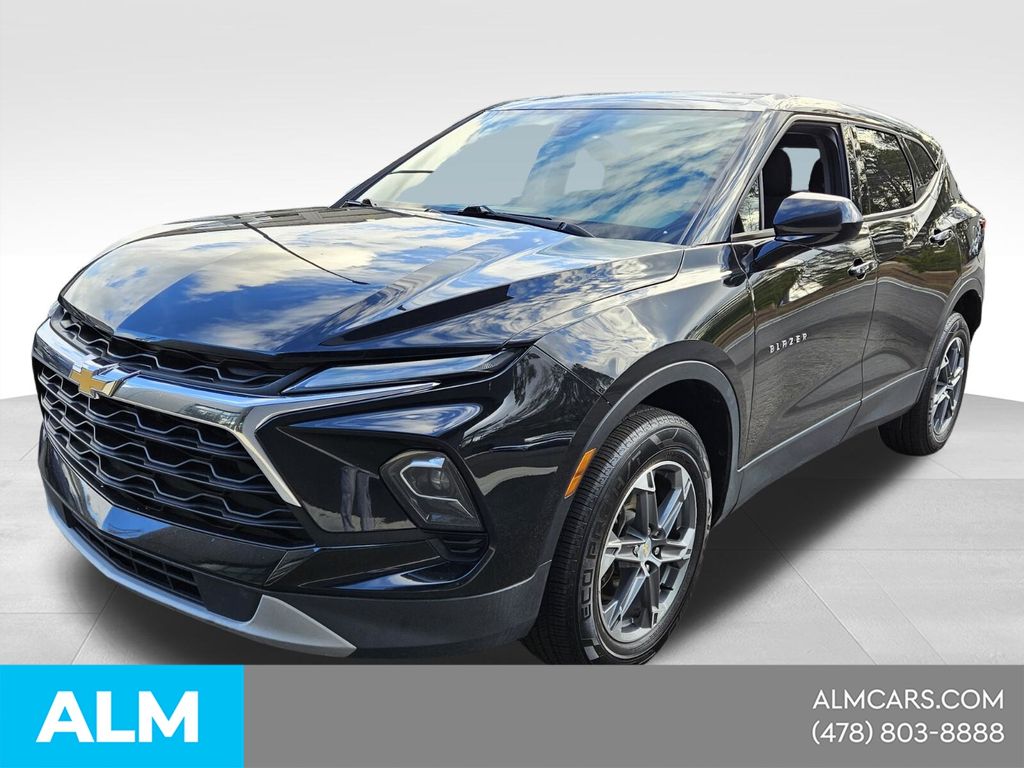 Black 2023 Chevrolet Blazer 2LT FWD SUV / Crossover Front-Wheel Drive 9-Speed Automatic Overdrive