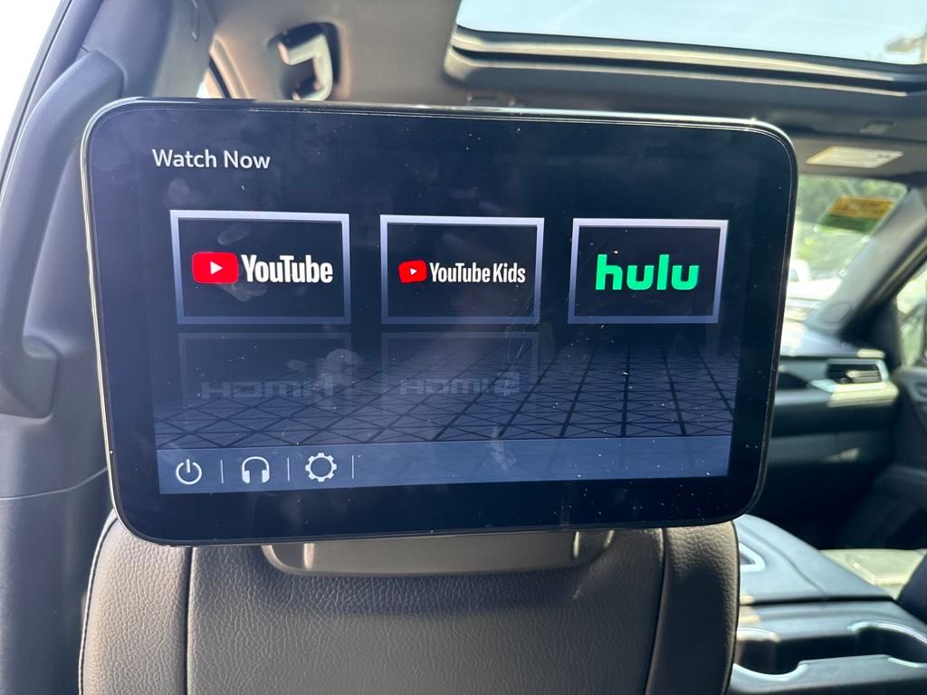 2023 GMC Yukon Denali photo