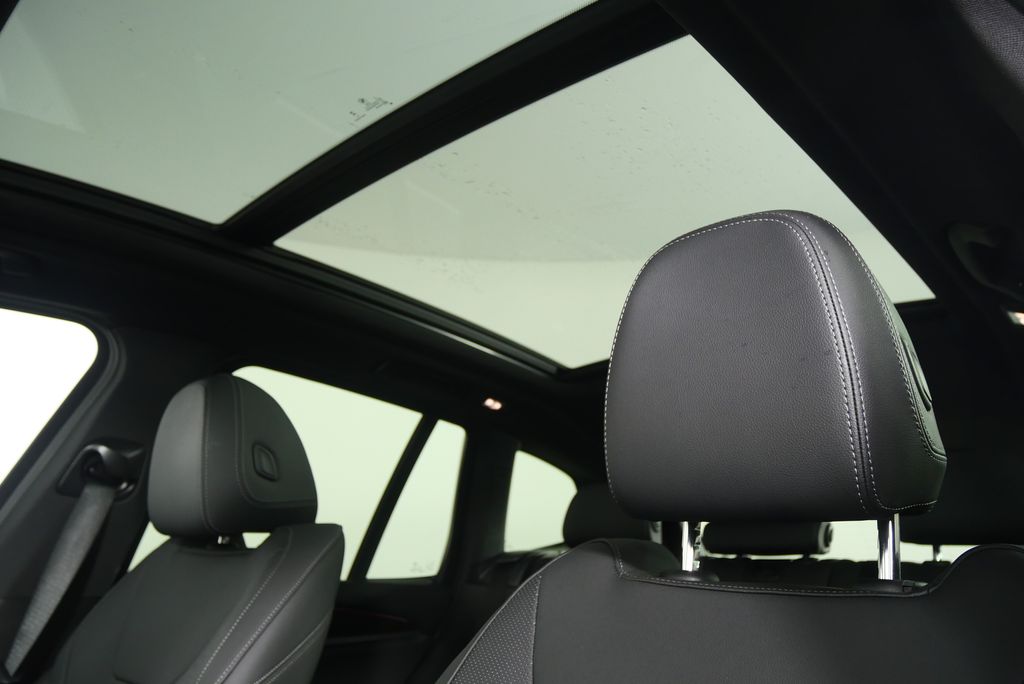 2024 BMW X3 sDrive30i 12