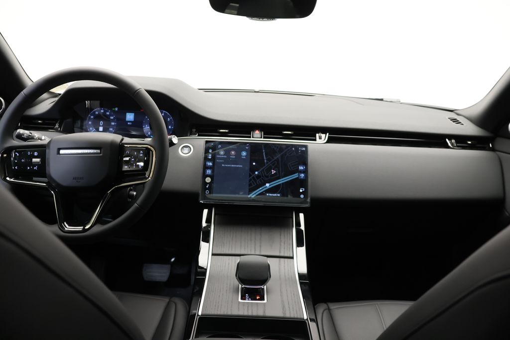Thumbnail: 2026 Land Rover Range Rover Evoque - 15