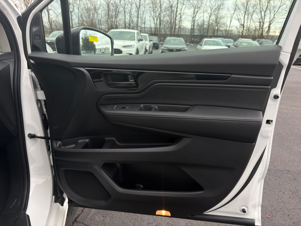 Thumbnail: 2026 Honda Odyssey - 28