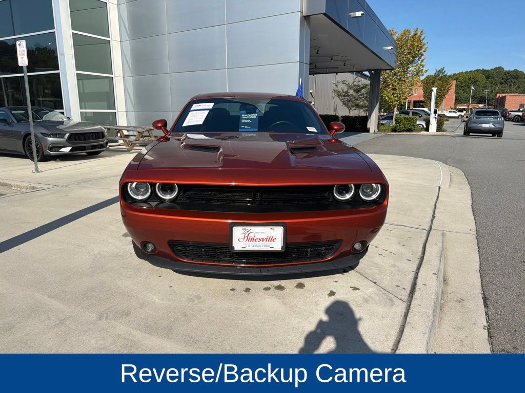 2020 Dodge Challenger SXT