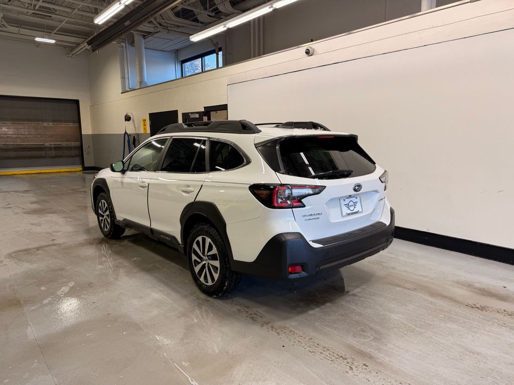 Thumbnail: 2025 Subaru Outback - 3