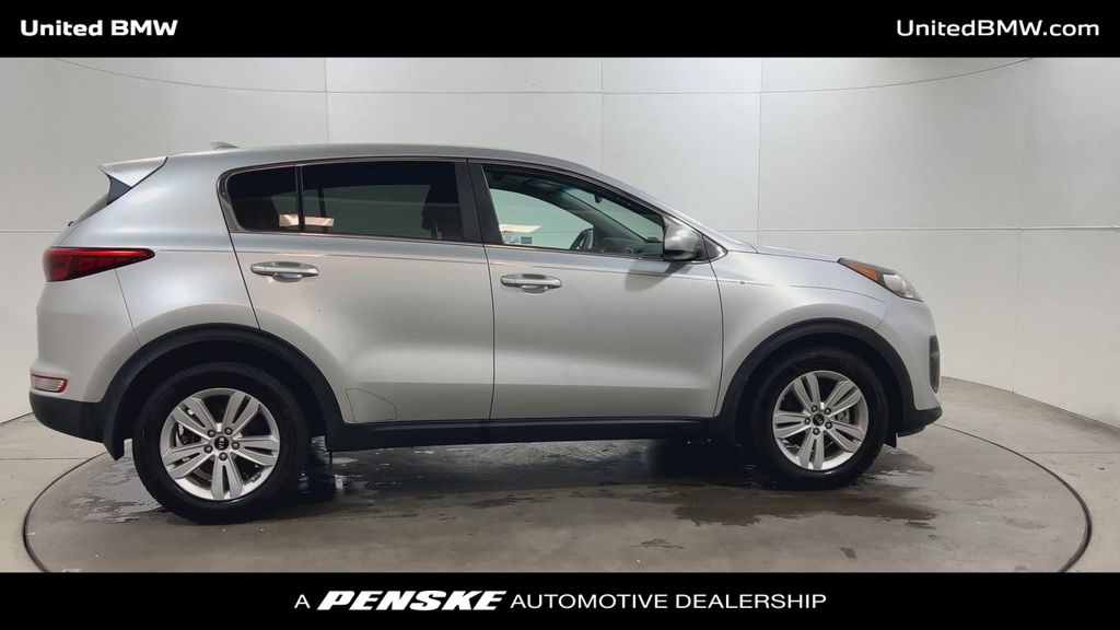 Thumbnail: 2018 Kia Sportage - 9