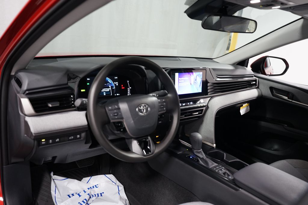 Thumbnail: 2025 Toyota Camry - 11