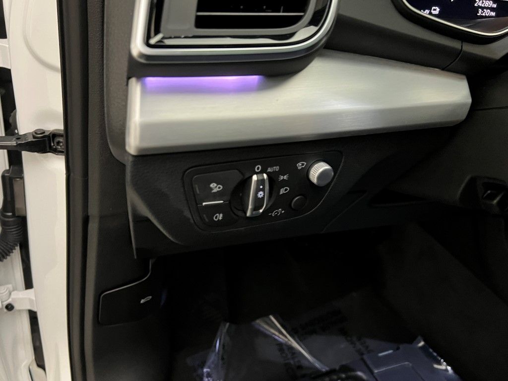 Thumbnail: 2023 Audi Q5 - 27