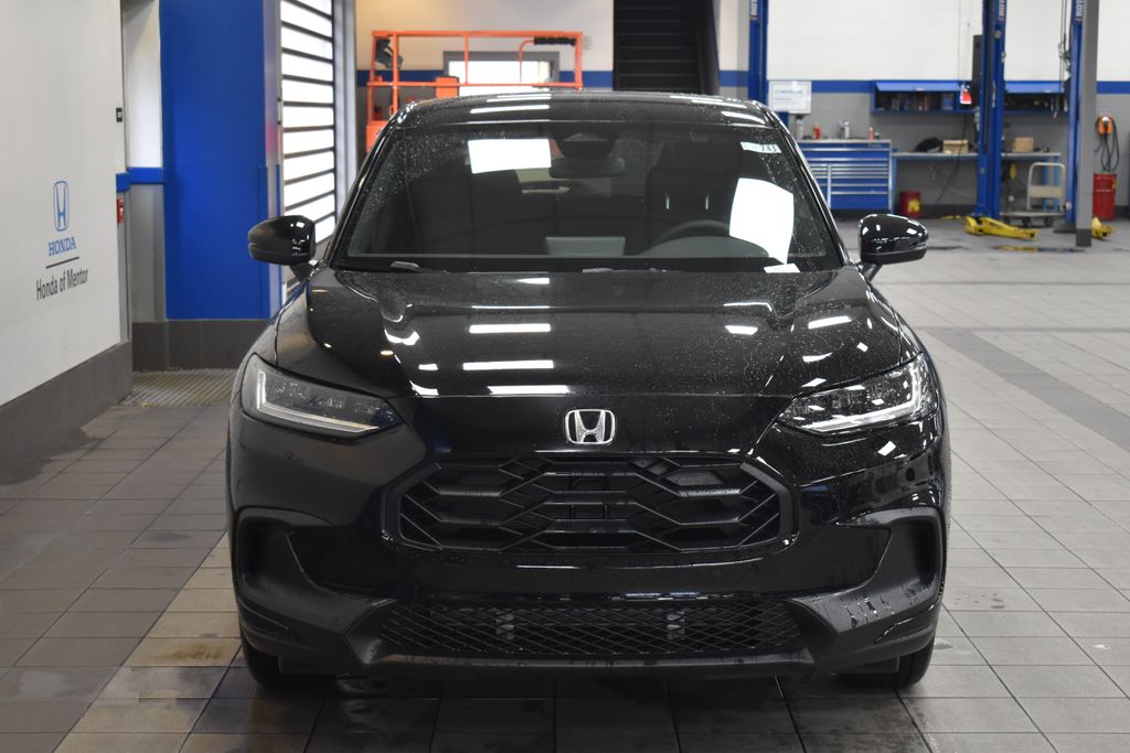 2025 Honda HR-V Sport 2
