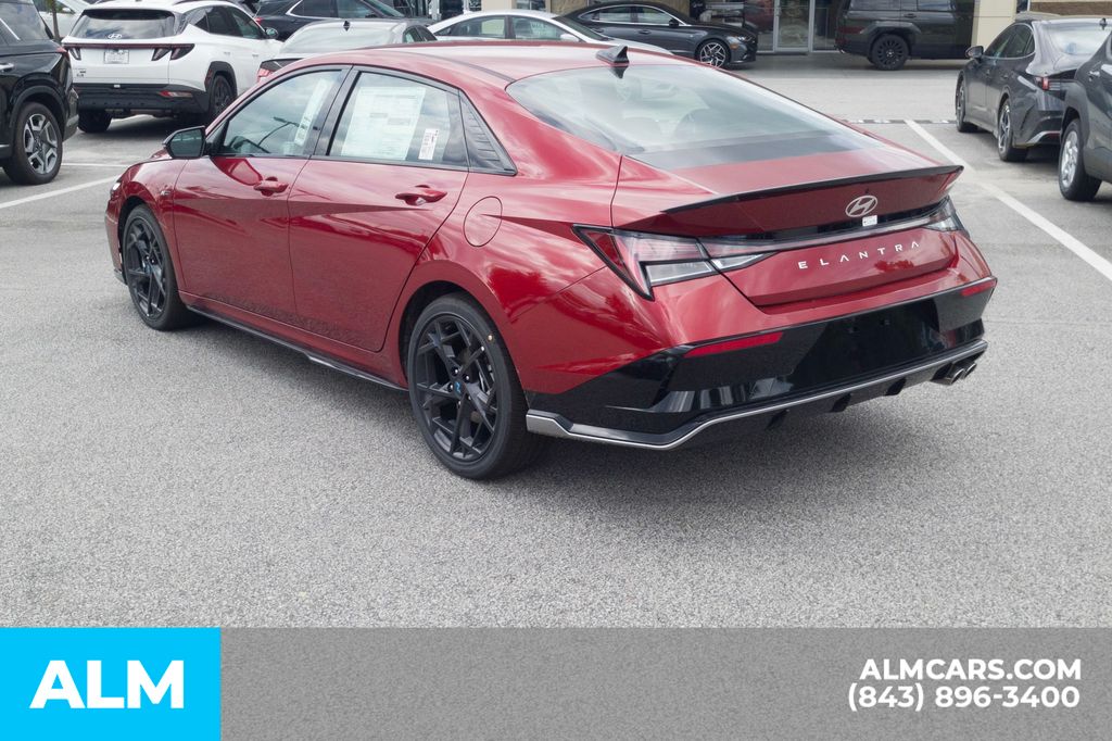 2025 Hyundai Elantra N Line - Photo 8