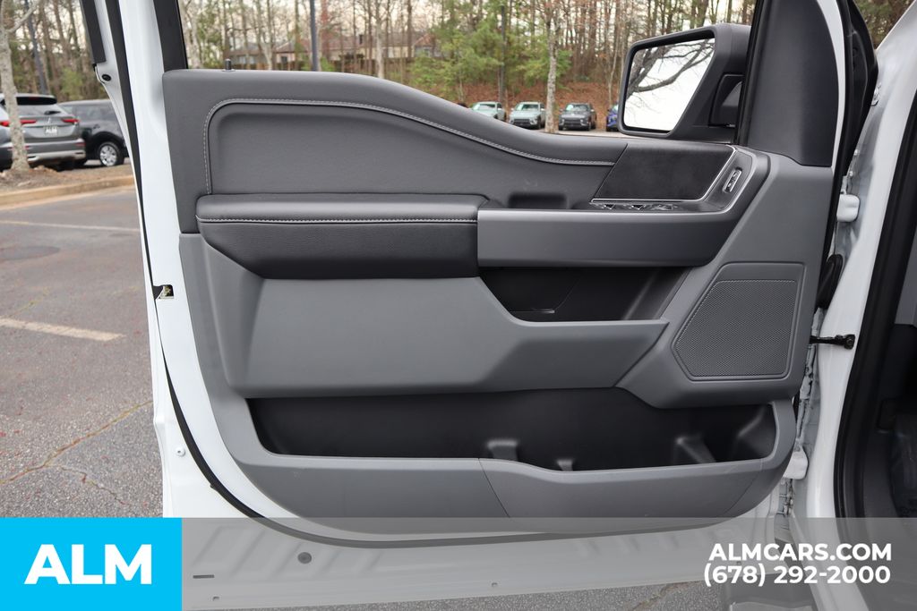 Used 2025 White Ford XLT image 11