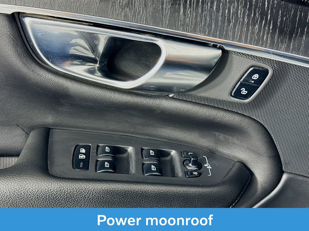 Used Car 2020 Volvo Xc90  T5 Momentum For Sale Under $20,000 In Austin, Texas