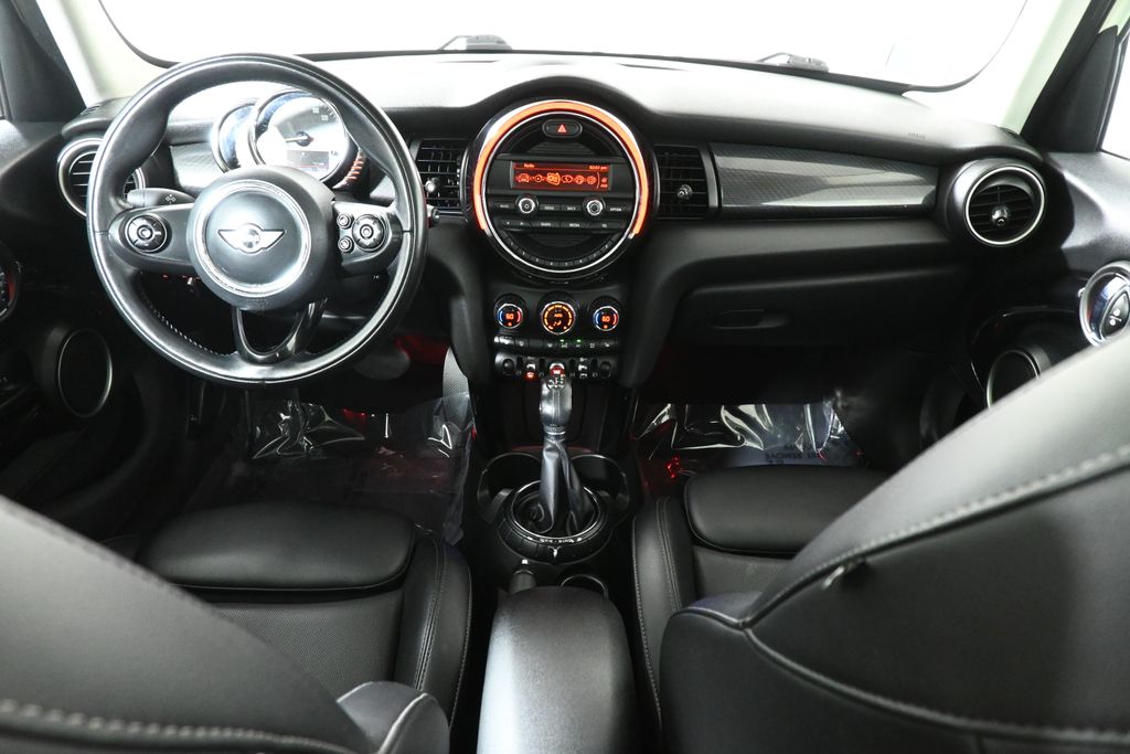 2015 MINI Cooper Base 4