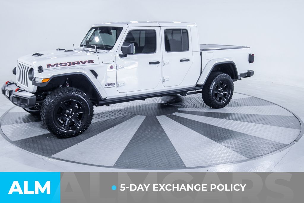 Used 2020 White Jeep Mojave image 3